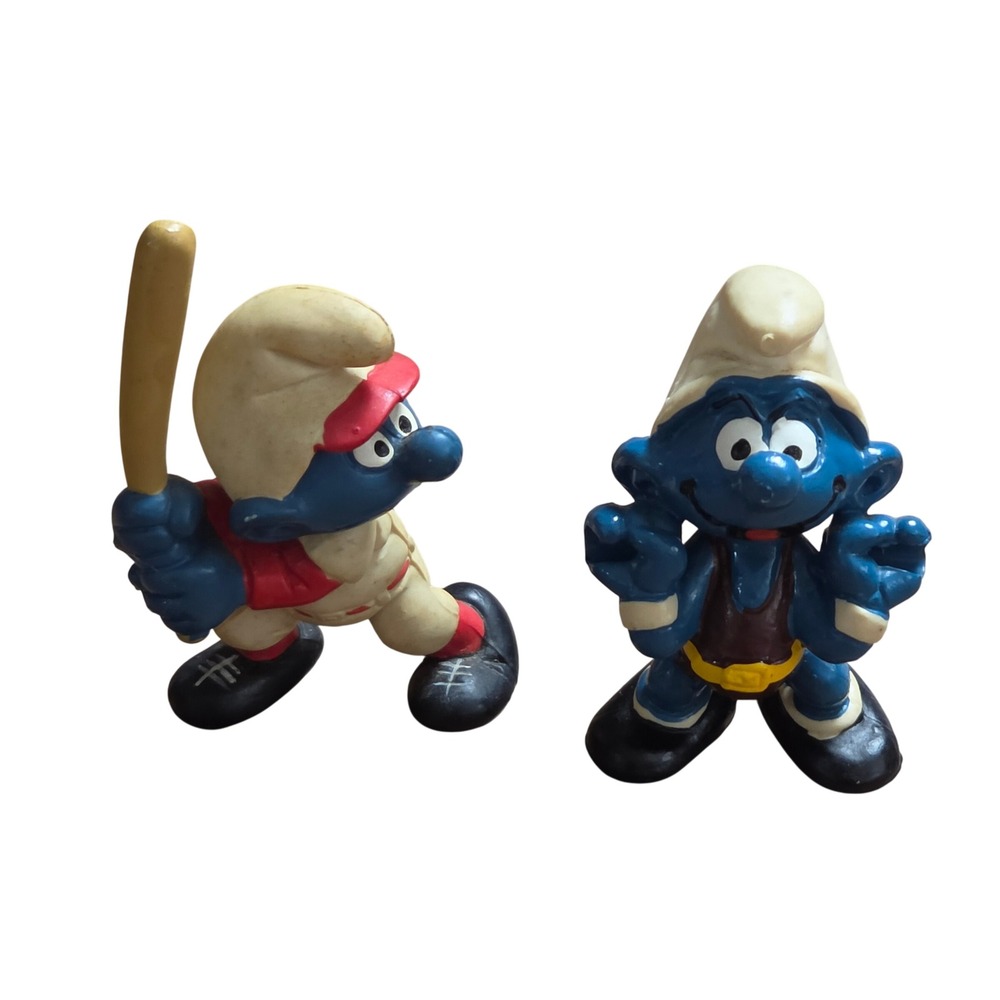 Lot of 2 Vintage 1980 Schleich Peyo Baseball Batter Weightlifter Smurf Figures